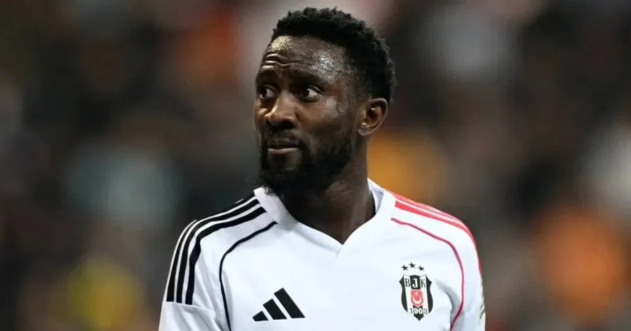 半岛体育-记者：曼联冬窗本想签下恩迪迪，但卡里克表示更想重用梅努