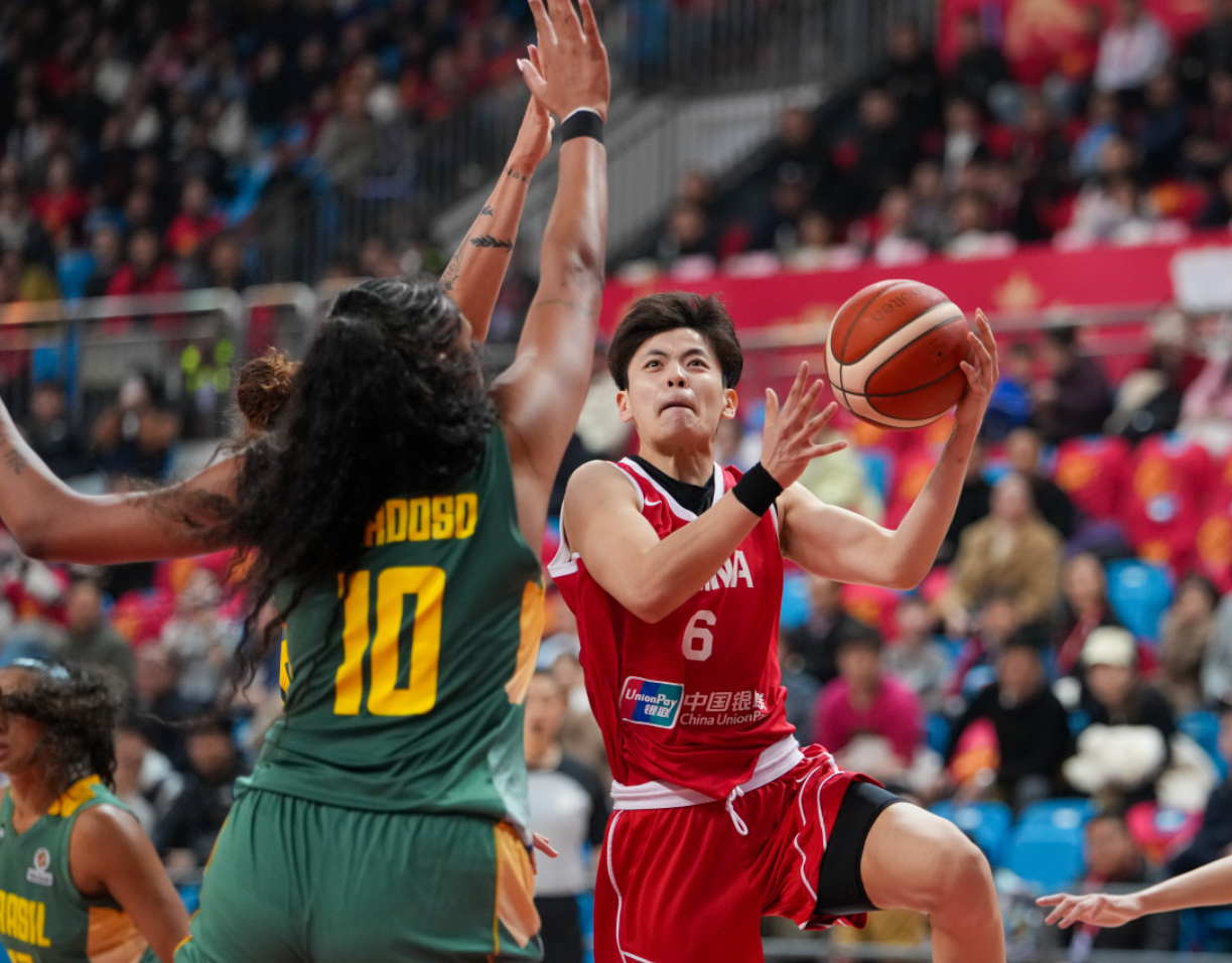 半岛体育-领先19分被追平!险些遭遇逆转,中国女篮问题很多